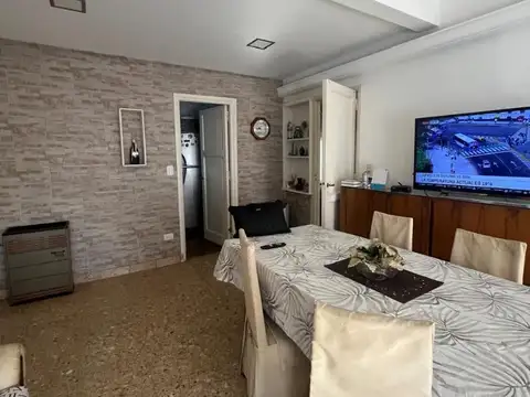 Depto Tipo Casa en Venta en La Perla Sur, USD 86.000
