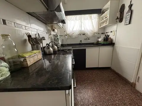 Depto Tipo Casa 3 ambientes con 2 baños