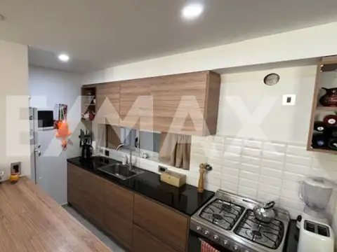 DEPARTAMENTO EN VENTA.PATIO.COCHERA.PLANTA BAJA