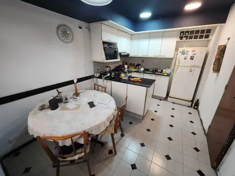 Departamento de 2 Dormitorios con Patio.