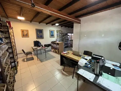 Galpon en Venta 54  mts Fondo