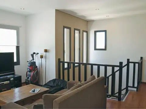 Casa en Alquiler al Norte