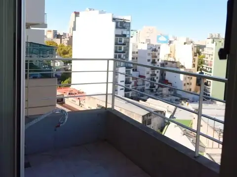 GUEVARA 400, Piso 10