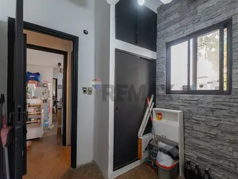 Dpto tipo casa 3 amb c/dependencia CABALLITO