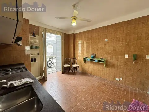 Departamento 5 ambientes con 2 baños