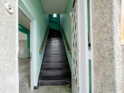 ESQUINA EN VENTA EN LA FLORIDA BV. RONDEAU AL 4200