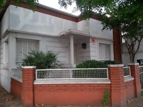 EN VENTA / ALQUILER CASA 3 AMB CENTRO SAN MARTIN GRAN OPORTU