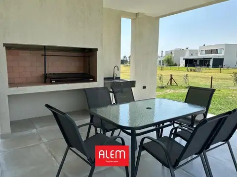 Casa en Alquiler en Ezeiza, Partido de Ezeiza