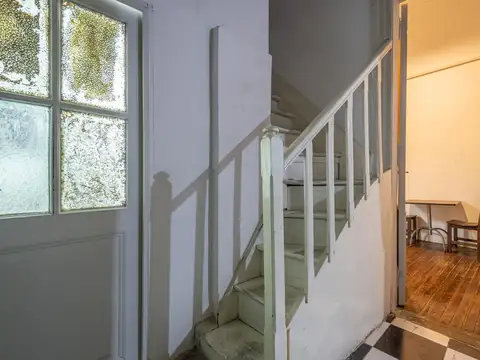 Depto Tipo Casa en Venta de 8 ambientes
