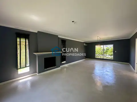 Casa 5 ambientes con 5 baños