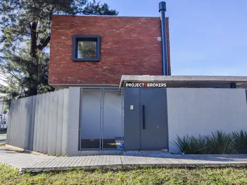 Casa en Venta en Castelar Norte, USD 415.000