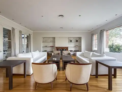 Casa Monoambiente con 6 baños