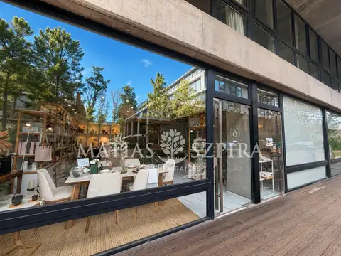 Local en Alquiler en Barrio Parque Leloir, USD 3.200
