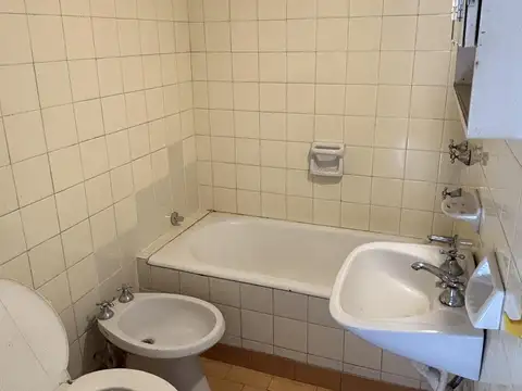 Departamento 2 ambientes con 1 baño