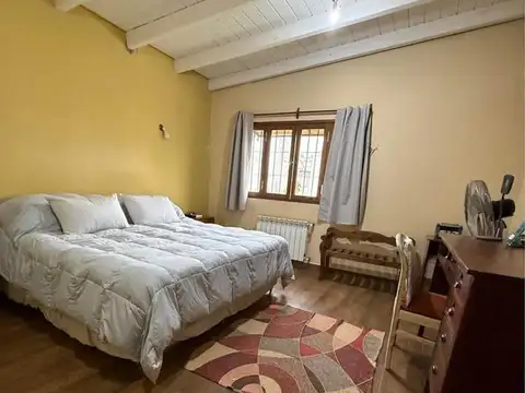Exc casa 4 dor vta qcho/jard/gge Alto La Loma
