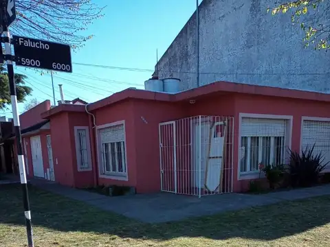 Casa en Venta con 1 cochera
