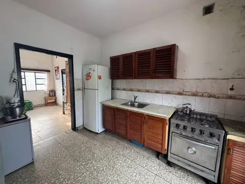 Casa 3 ambientes con 2 baños