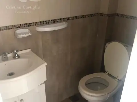 Departamento en Alquiler con 1 cocheras