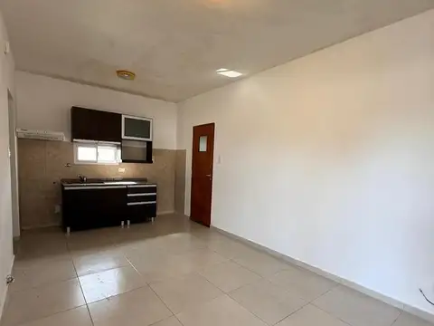 Depto Tipo Casa en Venta con 1