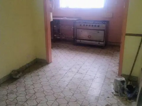Casa en venta -3 Dormitorios 1 Baño - Paso del Rey