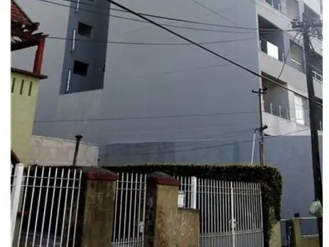 Berazategui, Piso,3 ambientes, nuevo, con cochera