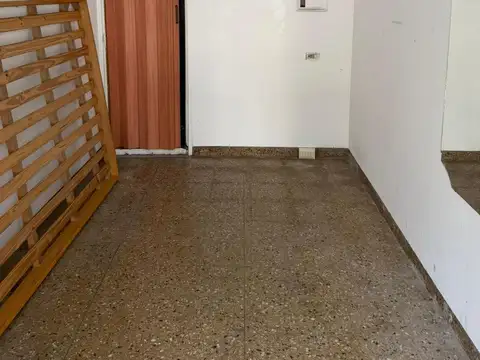 Local en Venta 75 años