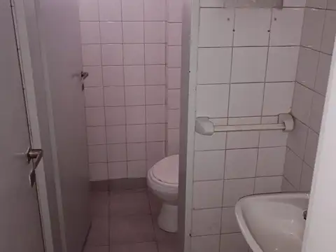 Oficina en Alquiler al Suroeste