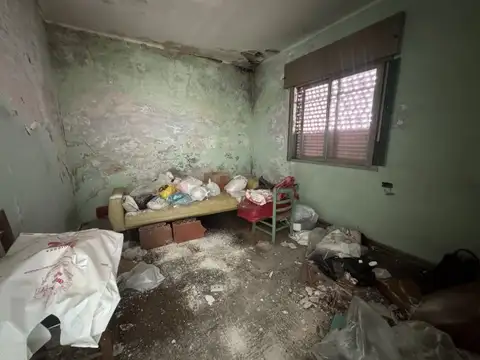 JUJUY 3100 CASA A RECICLAR OPORTUNIDAD