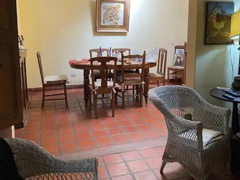 Casa 3 ambientes con 4 baños