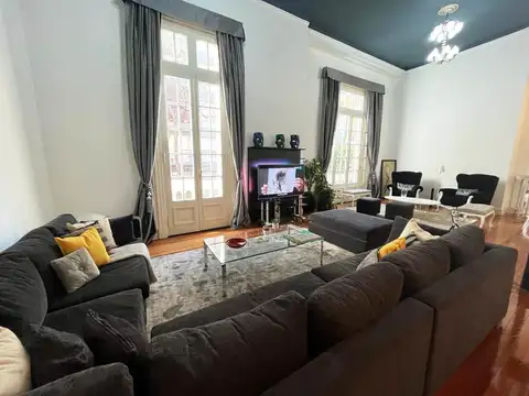 Departamento 5 ambientes con 3 baños