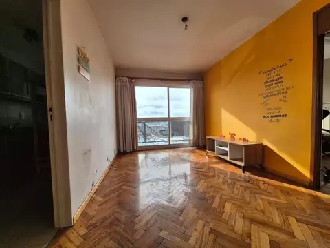 Avenida República 400