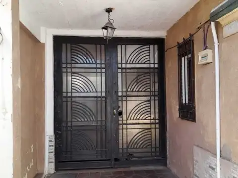 Depto Tipo Casa en Venta 35 años