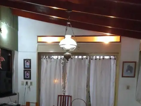 Depto Tipo Casa en Venta en Caseros, USD 80.000