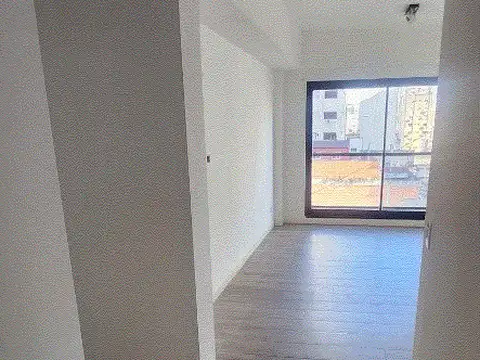 Excelente monoambiente super luminoso 