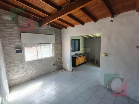 Departamento 2 Ambientes Planta Alta Lanus Oeste 