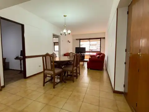 Departamento 3 ambientes con 2 baños