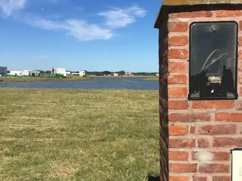 Terreno en Venta en San Sebastián, USD 80.000