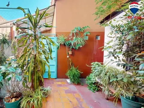 Depto Tipo Casa en Venta 49 años