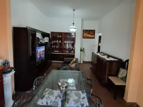 Casa en venta en Villa Luzuriaga