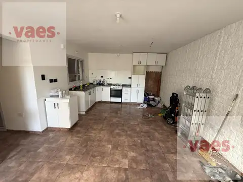 ALQUILER – Casa de 2 dormitorios con patio y asador en Nuevo Urca