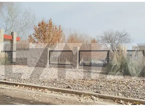 Terreno en Venta en General Roca, USD 33.000