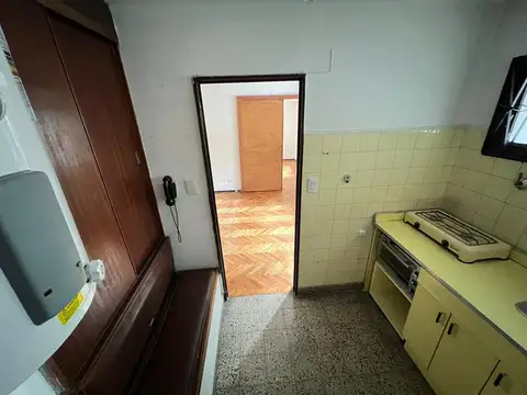 Departamento en Alquiler en Recoleta, $ 550.000