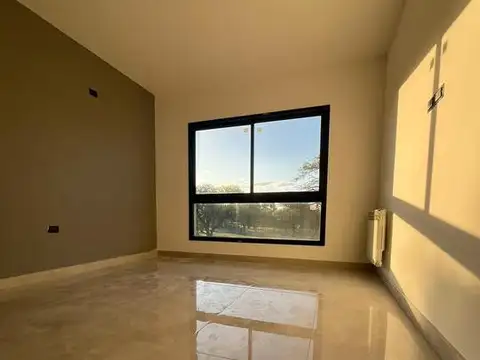 Casa en Siete Soles Alqarias 2 a estrenar excelente iluminación y ubicación