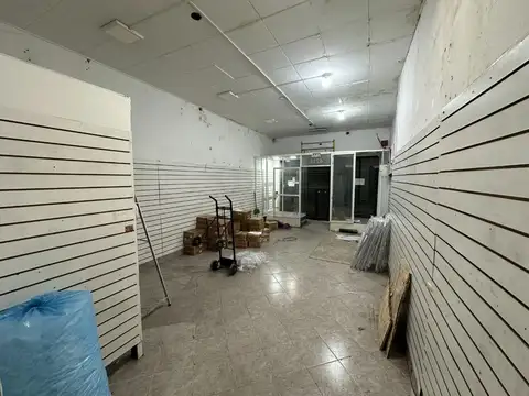 Local en Venta 54 años