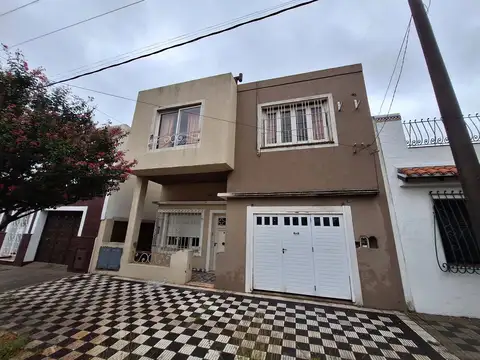CASA EN VENTA CAMPANA