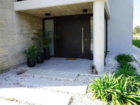 Casa en Venta de 5 dormitorios