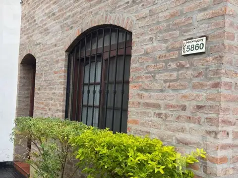 Casa en Venta en Villa Lugano, USD 250.000