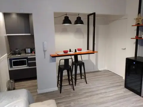 EXCELENTE MONOAMBIENTE HECHO A NUEVO EN RECOLETA