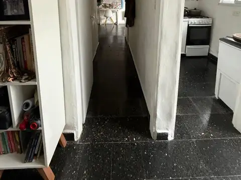 Depto Tipo Casa 2 ambientes con 1 baño