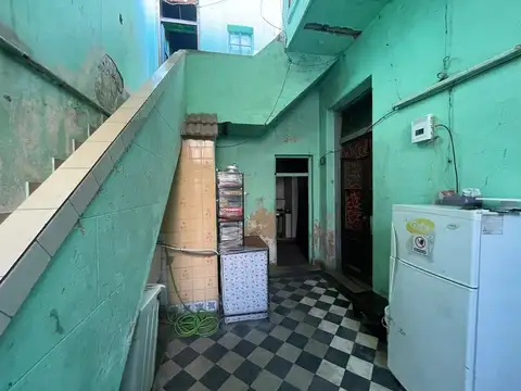 PH 4 AMBIENTES VENTA CON TERRAZA A REFACCIONAR